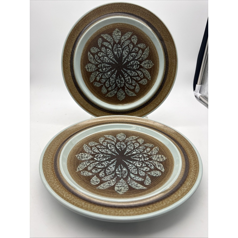 Set Of 2 Vintage Earthenware Franciscan Nut Tree Dinner Plates 10 1/2"